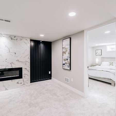Beautiful Luxury Home Freshly Renovated With Big Yard, Seating & Grill Pad Cottage Grove Extérieur photo